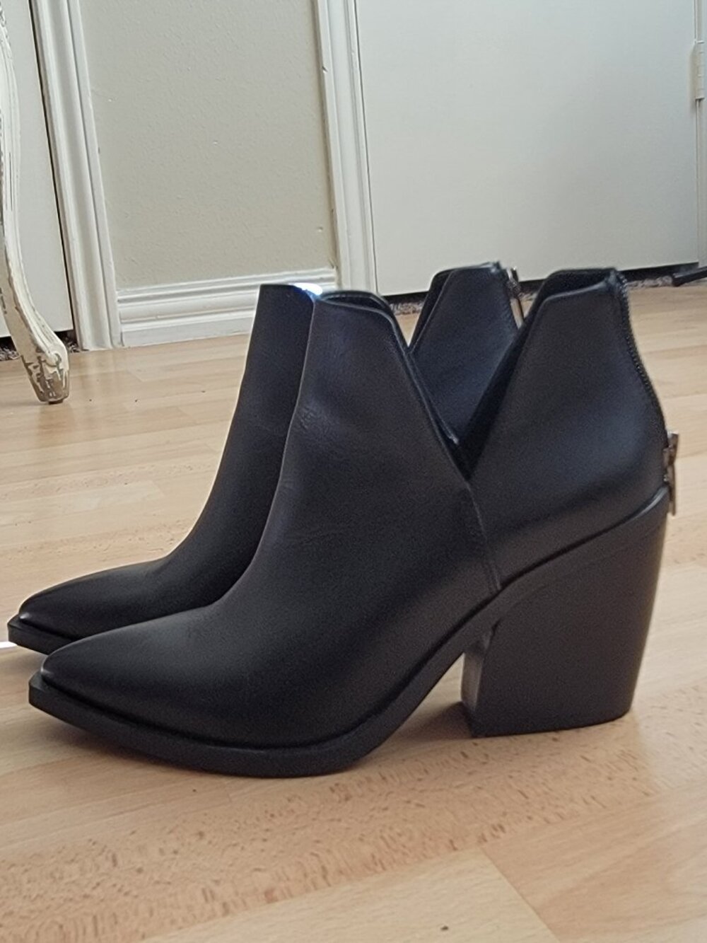 Vince Camuto booties